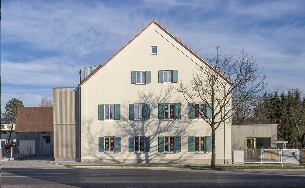 Außenperspektive Südfassade Hort und Kindergarten in Dachau